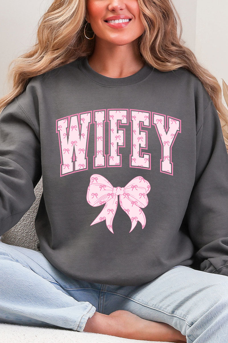 Pink Wifey Coquette Heavy Blend Crew Sweatshirt product image 4