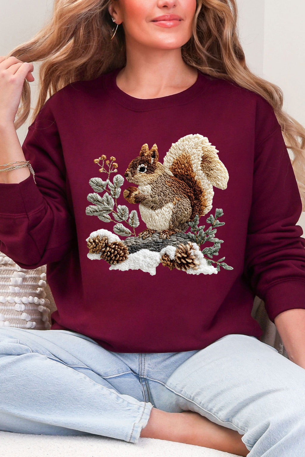 Faux Yarn Winter Squirrel Heavy Blend Crew Sweatshirt product image 5